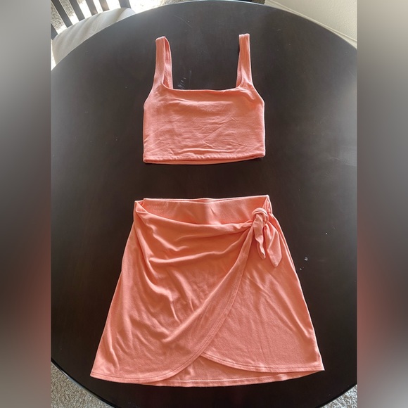 Aritzia matching two piece set - Picture 4 of 7